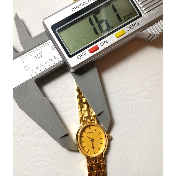 Nice Ladies Pulsar Small Dial Bracelet Watch With New Battery main image 12